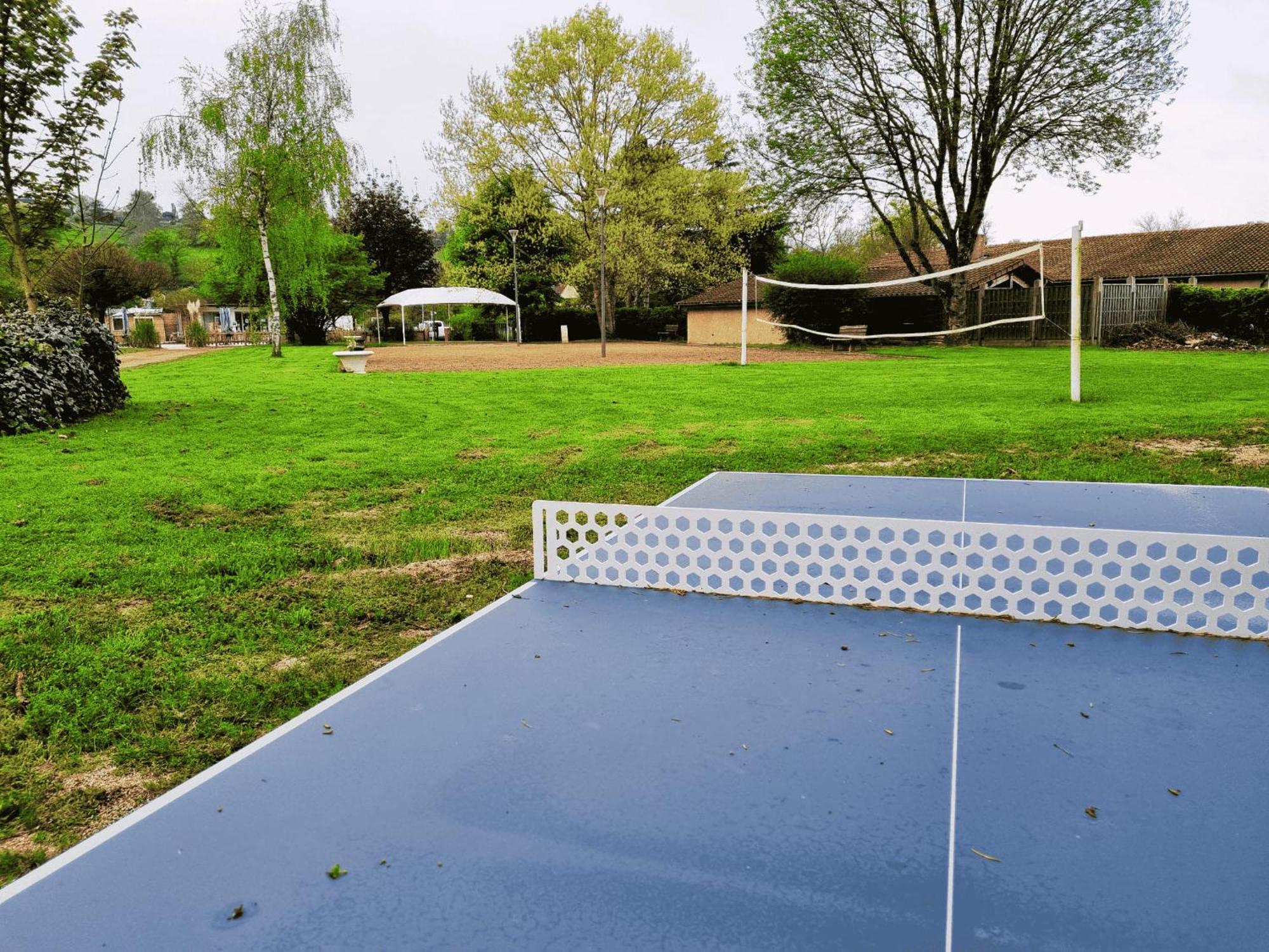 Camping De Charlieu - Mobile Home エクステリア 写真